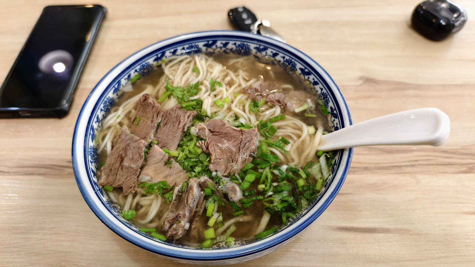 BEEF RAMEN 牛肉拉面